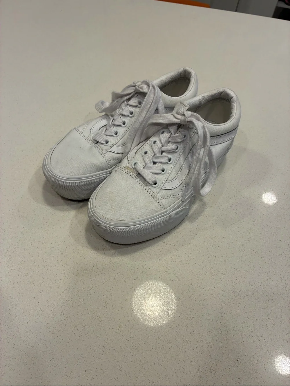 White Platform Sneakers - Women's Casual Lace-Up Size 5